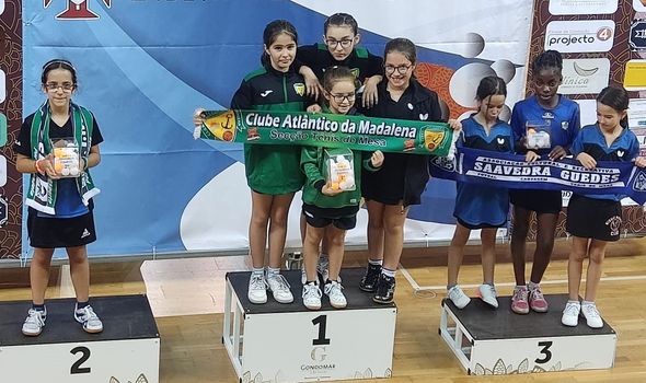 Sub 11 fem pódio coletivo