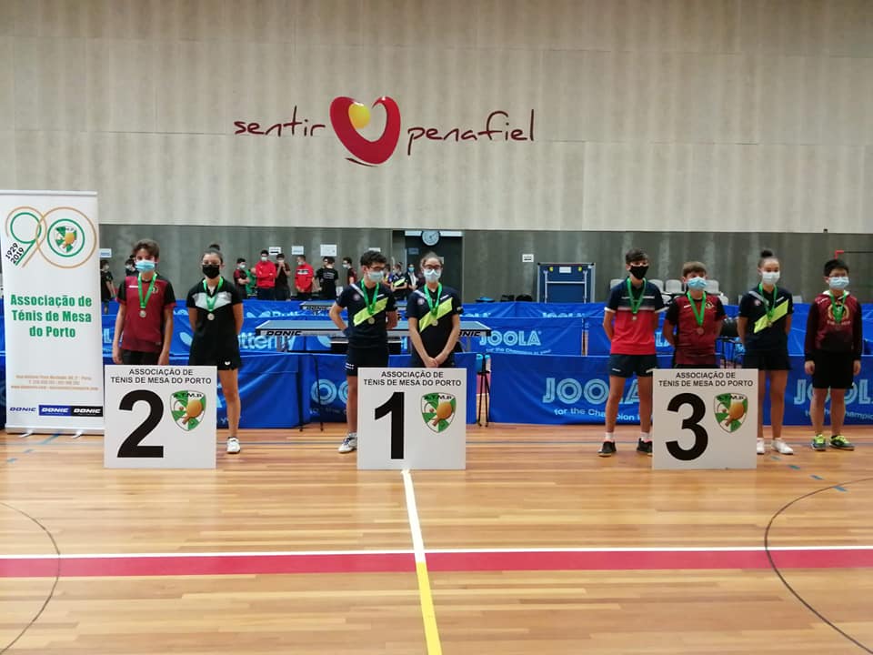 Camp Dist Pares Sub15 mistos podium