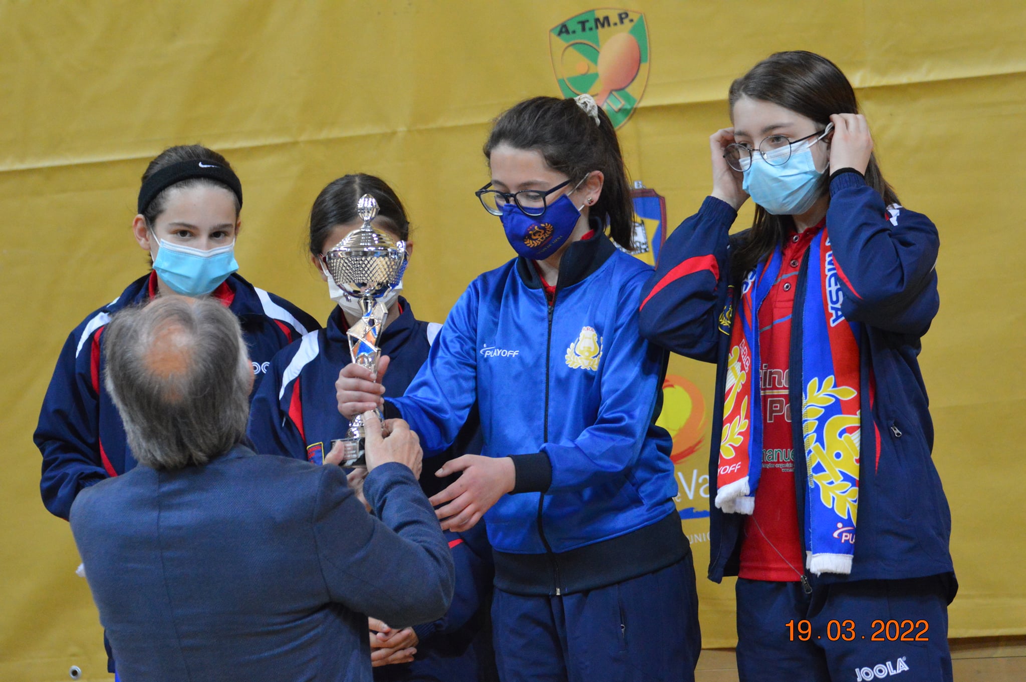 Podium Sub12 fem 3º lugar
