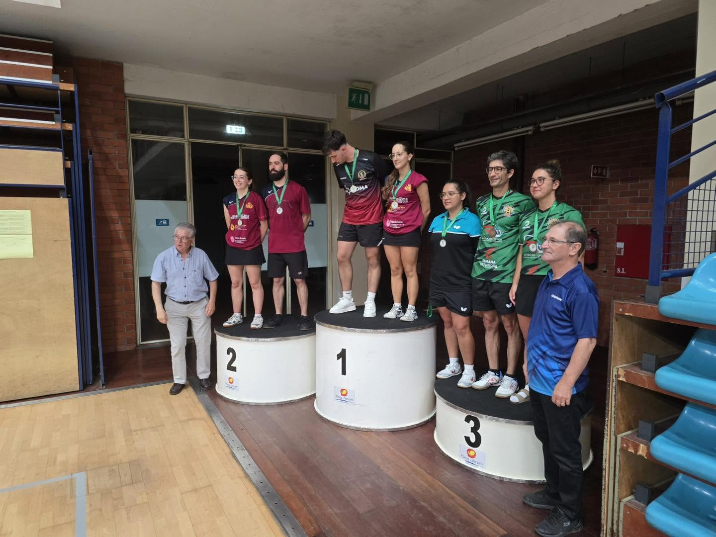 Seniores mistos podium